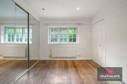 2 bedroom maisonette for sale, Hill Top, Hampstead Garden Suburb NW11