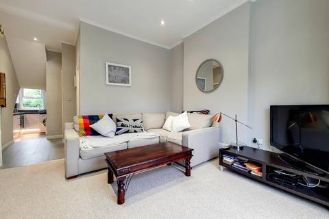 1 bedroom flat for sale, Lansdowne Way, Stockwell, London, SW8