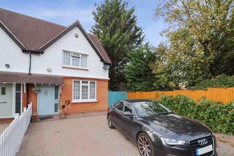 3 bedroom end of terrace house for sale, Vicarage Road, Bexley