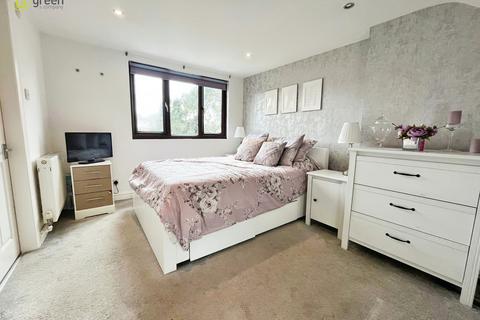 4 bedroom semi-detached house for sale, Fowlmere Road, Birmingham B42