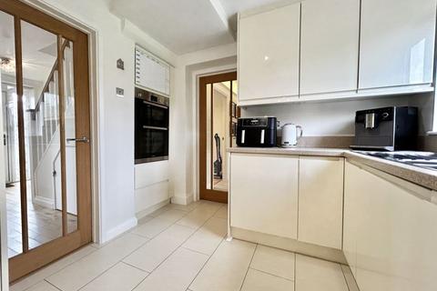 5 Calcutt Close, Dunstable, LU5 4NL