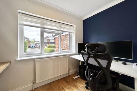 5 Calcutt Close, Dunstable, LU5 4NL