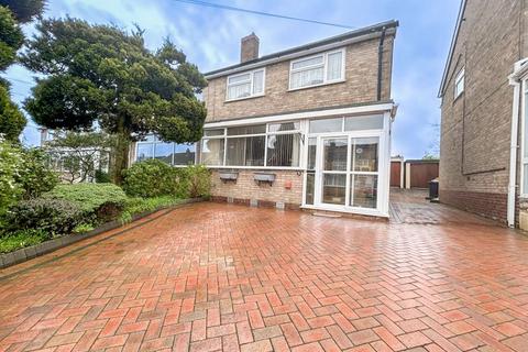 4 bedroom semi-detached house for sale, Bankside Crescent, Streetly, Sutton Coldfield, B74 2HY