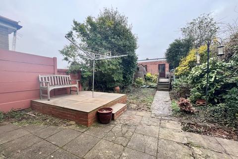160 Gorseway, Romford, RM7 0SH
