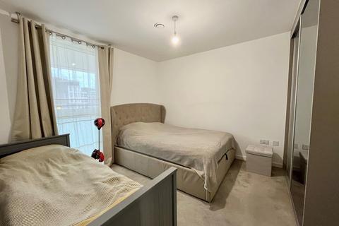 1 bedroom apartment for sale, Rainham Road North, Dagenham