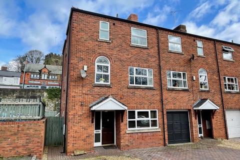 4 bedroom end of terrace house for sale, Ruabon, Wrexham