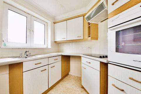 1 bedroom flat for sale, Farnham Close, Whetstone N20