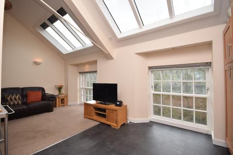 19 Keathbank Court Balmoral Road, Rattray, Blairgowrie, PH10 7HW