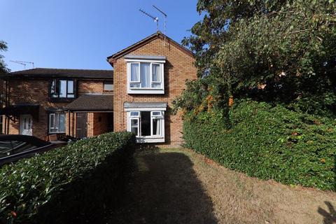 Studio for sale, Hambledon Close, Uxbridge UB8