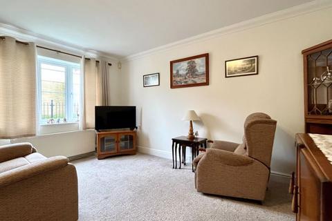 2 bedroom retirement property for sale, George Maher Court, Shudrick Lane, Ilminster, Somerset TA19