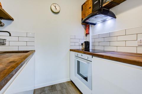 undefined, Grove Mill Lane, Watford WD17