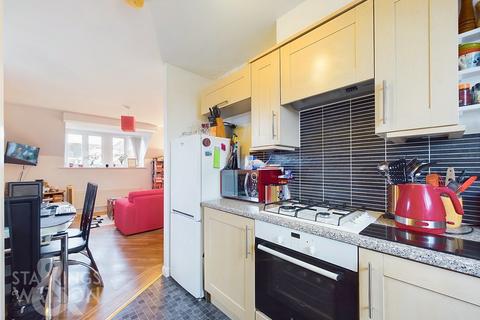 2 bedroom apartment for sale, Craven Court, Crome Road, Norwich