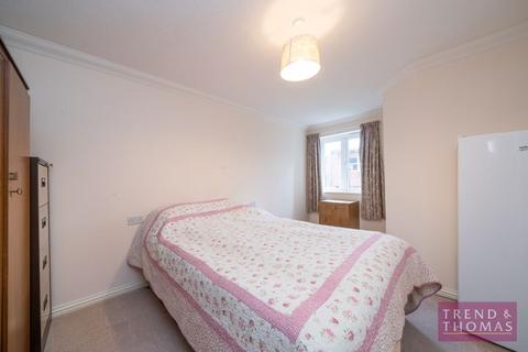 2 bedroom retirement property for sale, High Street, Rickmansworth WD3