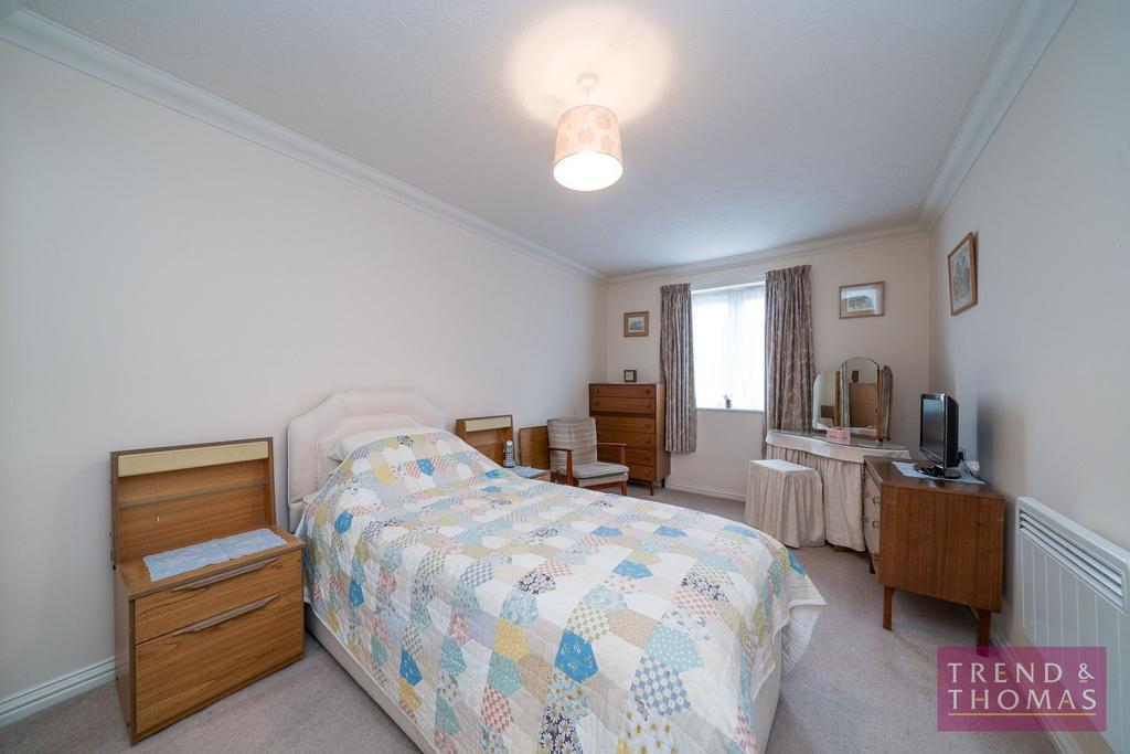 Bed 1