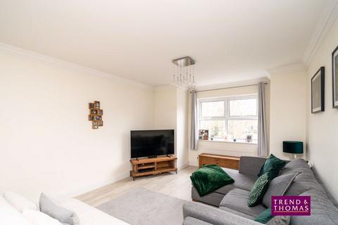 2 bedroom apartment for sale, Talbot Road, Rickmansworth WD3