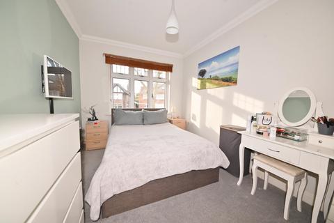 1 bedroom apartment for sale, Cole Park Road, Twickenham TW1