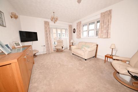 2 bedroom retirement property for sale, Walpole Road, Teddington TW11