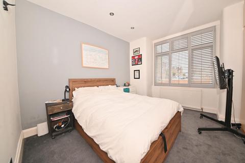 58a Crane Road, Twickenham, TW2 6RY