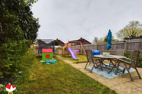 175 Tuffley Lane, Tuffley, Gloucester, GL4 0NZ