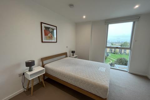 1 bedroom apartment to rent, Kingwood Apartments, Waterline Way, London, SE8