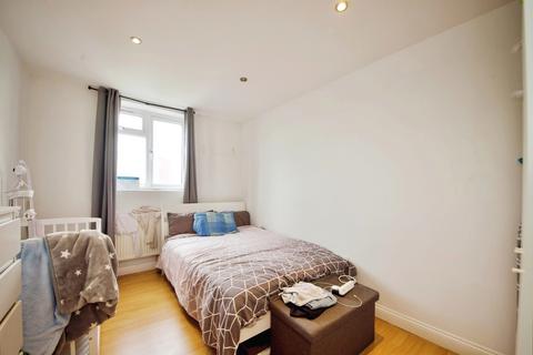 1 bedroom flat to rent, High Road, Tottenham, London, N17