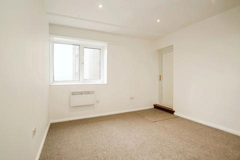2 bedroom apartment to rent, Belgrave Court, Cowbridge Road East, CF11