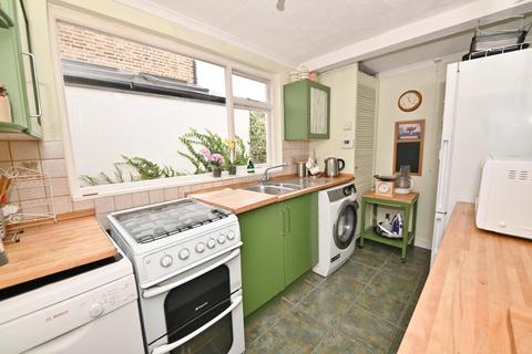 4 Andover Road, Twickenham, TW2 6PD