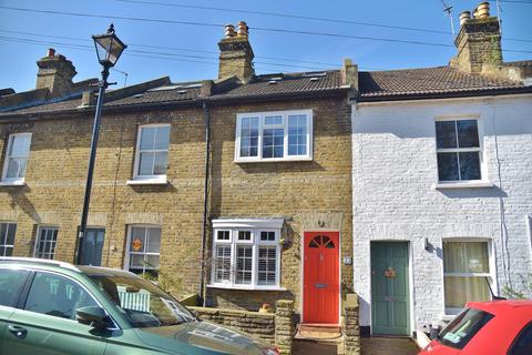 33 Albert Road, Twickenham, TW1 4HU