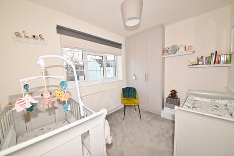 33 Albert Road, Twickenham, TW1 4HU