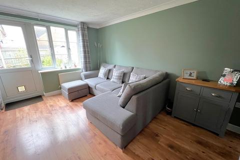 2 bedroom end of terrace house for sale, Willow Close, North Walsham