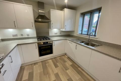 3 bedroom semi-detached house to rent, Parsons Green, Langley Country Park