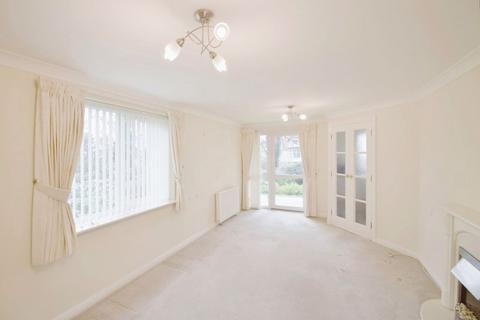 1 bedroom flat for sale, Sketty Road, Swansea SA2