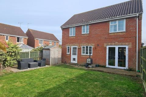 4 bedroom detached house for sale, Mayfield Way, North Walsham
