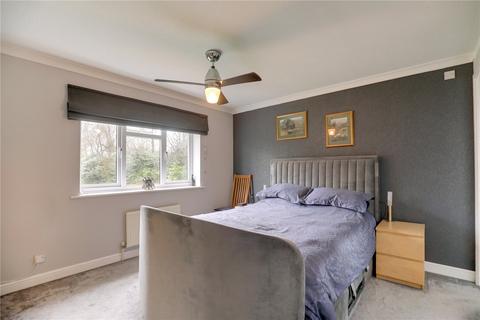 2 Abelia Way, Priorslee, Telford, TF2 9TJ