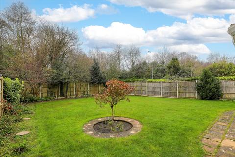 2 Abelia Way, Priorslee, Telford, TF2 9TJ