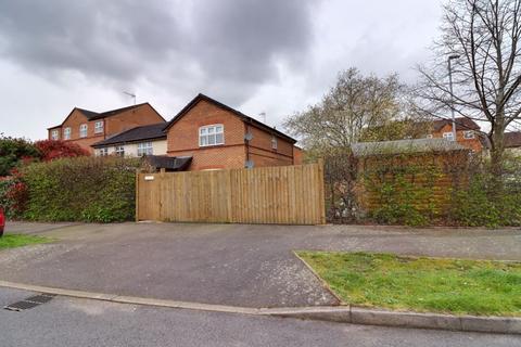 1 Abbey Close, Stafford, ST17 4XY