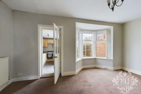 3 bedroom semi-detached house for sale, Chester Road, Redcar