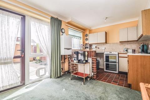 2 bedroom terraced house for sale, Melrose Close, Southsea