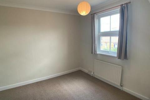 3 bedroom terraced house to rent, Recreation Ground Road, Stamford, Lincolnshire, PE9 1EN