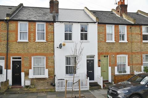 27 Norcutt Road, Twickenham, TW2 6SR