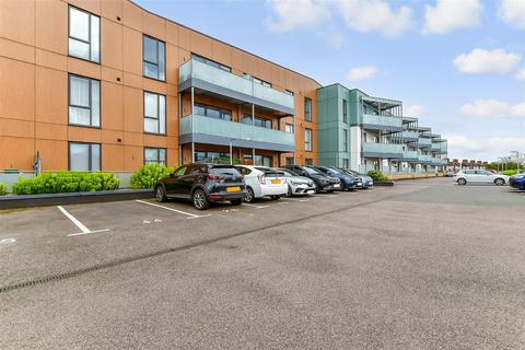 2 bedroom flat for sale, Glebe Way, West Wickham, Kent