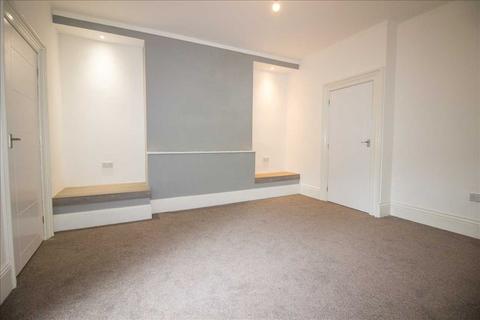 2 bedroom flat to rent, Dean Road, South Shields