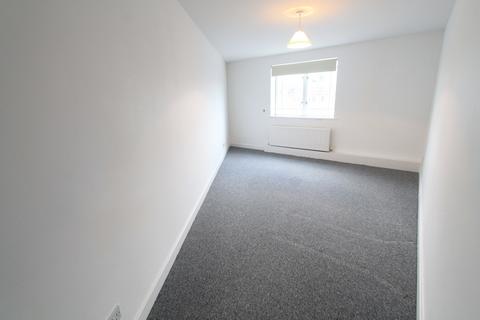 2 bedroom flat to rent, Richmond Hill, Bournemouth,