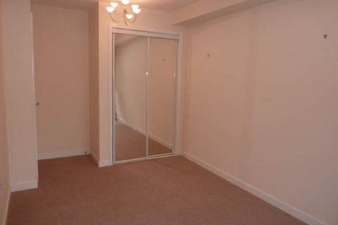 2 bedroom flat to rent, 5/3 Newhaven Road, Edinburgh,