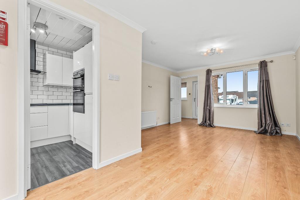 Larbert FK5 2 bed semidetached house for sale £183,995