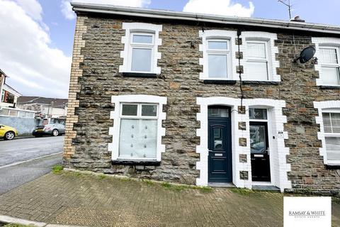 3 bedroom end of terrace house for sale, Gertrude Street, Abercynon, CF45 4RL
