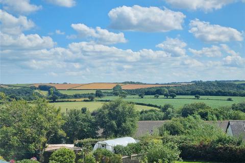 3 bedroom terraced house for sale, Torrington, Devon