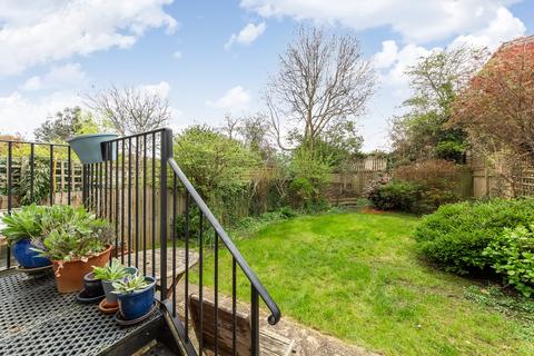 56 Cypress Road, London, SE25 4AU