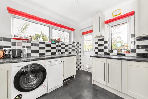 56 Cypress Road, London, SE25 4AU