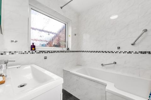 56 Cypress Road, London, SE25 4AU